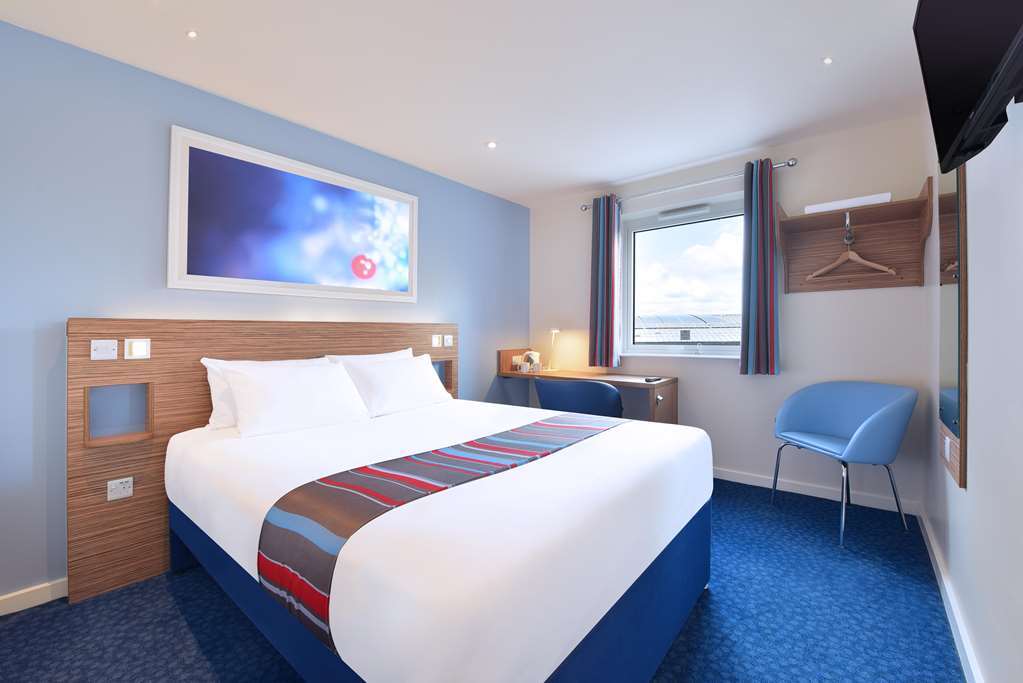 Travelodge Birmingham Dudley Habitación foto